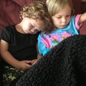 Meet your Posher, Cynthia